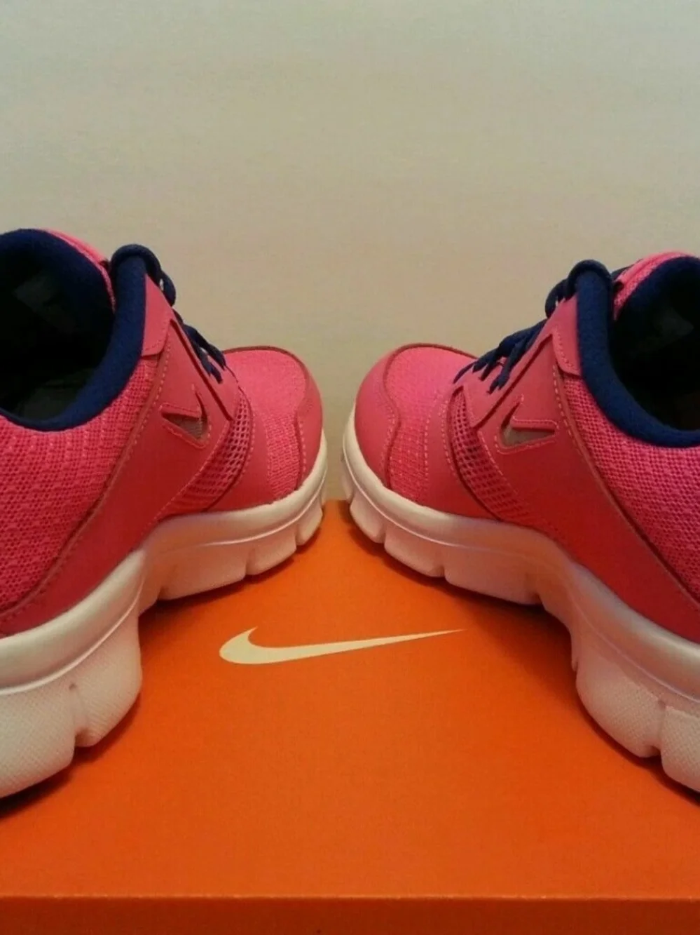 Nike Pink & Navy Athletic Sneakers Flex Run 3